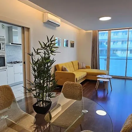 Ponte De Estrelas Plaza By Rentallido Funchal (Madeira)