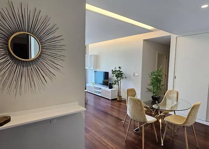 Ponte De Estrelas Plaza By Rentallido 丰沙尔